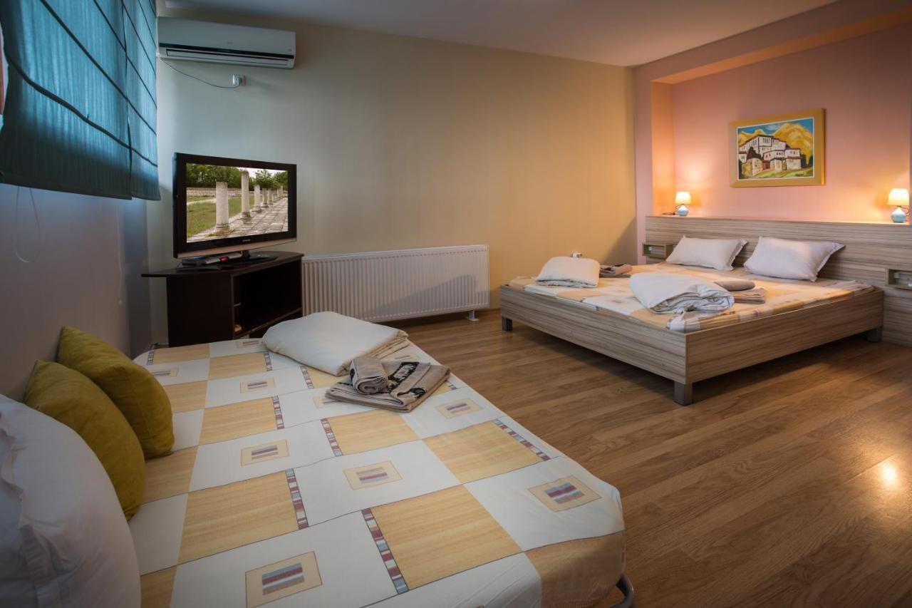 Hanovete Hotel Pliska Exteriér fotografie